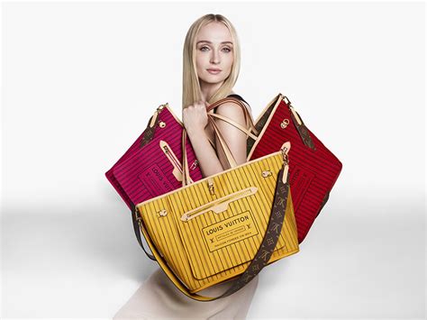 louis vuitton turner bag|Sophie Turner Models Louis Vuitton Neverfull Inside Out Bags .